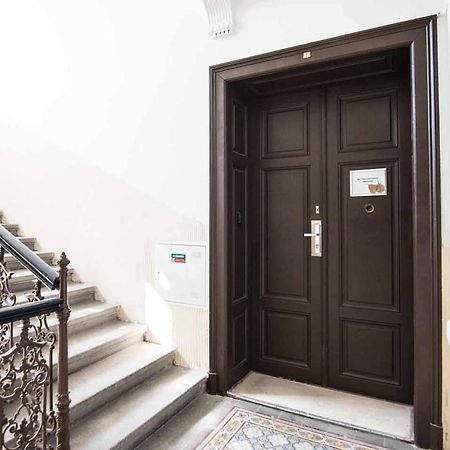 Best Place And Comfort Apartments 布尔诺 外观 照片